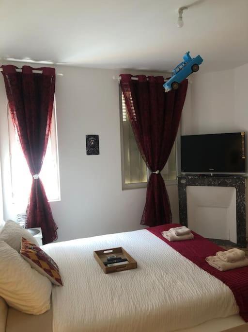 Maison Harry Potter Pour 6 Personnes En Centre Ville Монтобан Екстер'єр фото